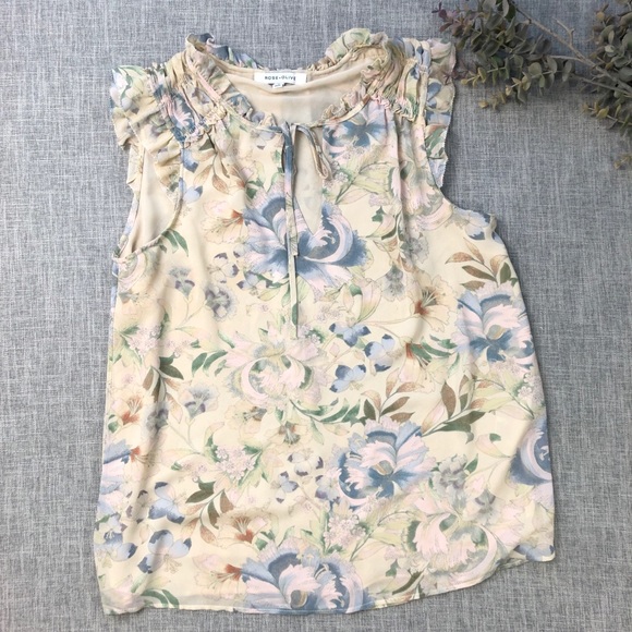 Rose & Olive Tops - ROSE & OLIVE / floral top
